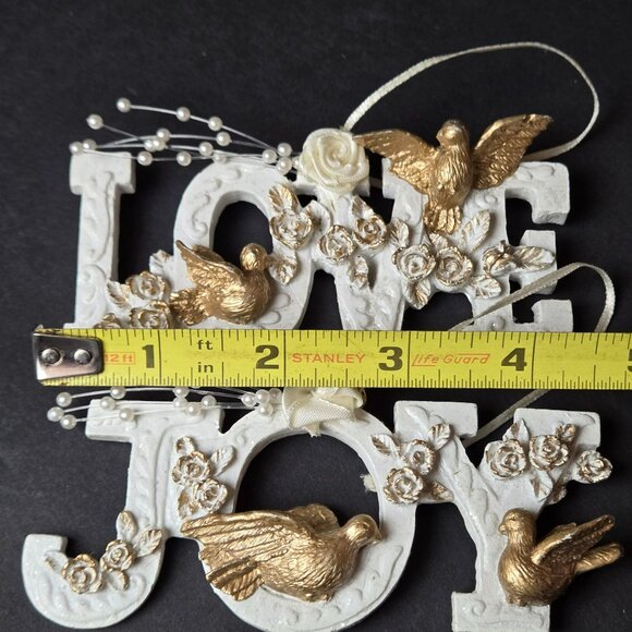 Vintage White Gold Christmas Word Ornaments Set Of 5 Love Joy Noel Doves Roses - Picture 9 of 12